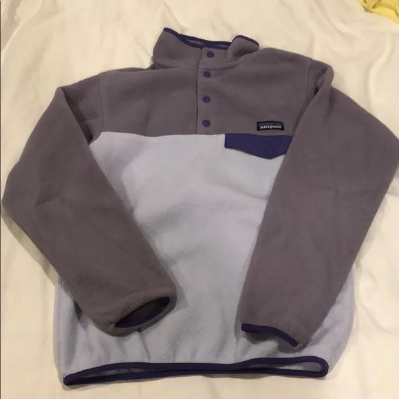 Patagonia Purple and Light Lavender Synchilla Snap-T Fleece Pullover - Picture 2 of 6